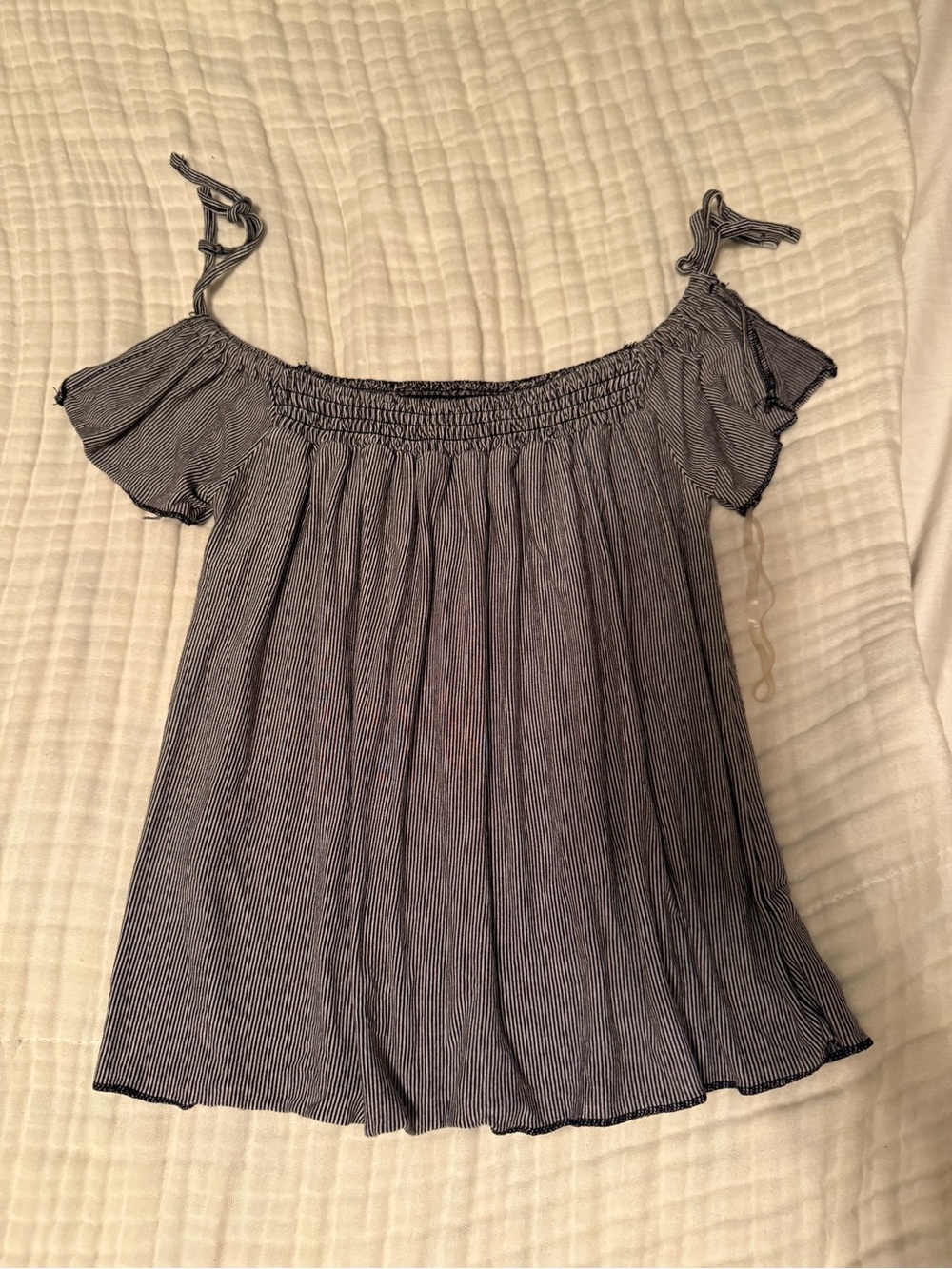 Women’s Black Pinstripe Off-Shoulder Tie-Strap Yop